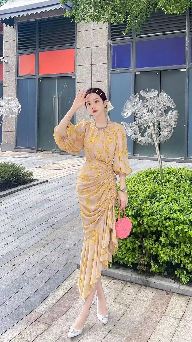 ĐẦM HOA ĐUÔI CÁ TAY BỒNG CAO CẤP D40